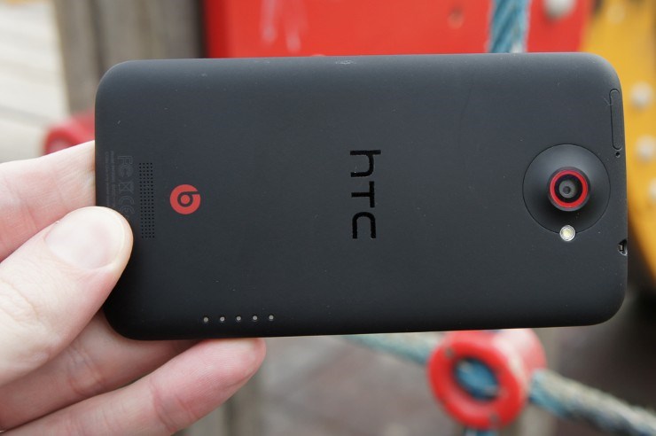 HTC One X+ (4).jpg